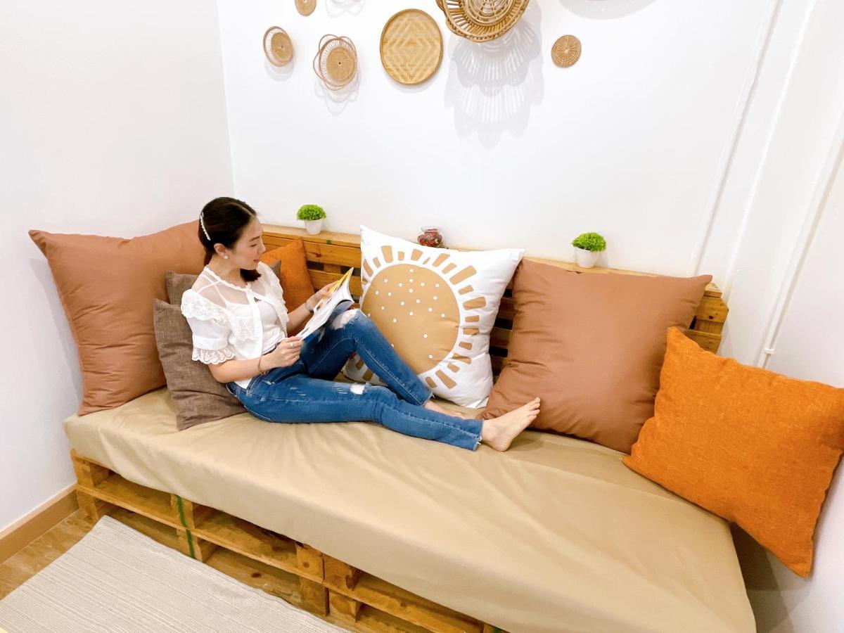Lively And Cozy Canal House ,Entire House Bangkok Buitenkant foto