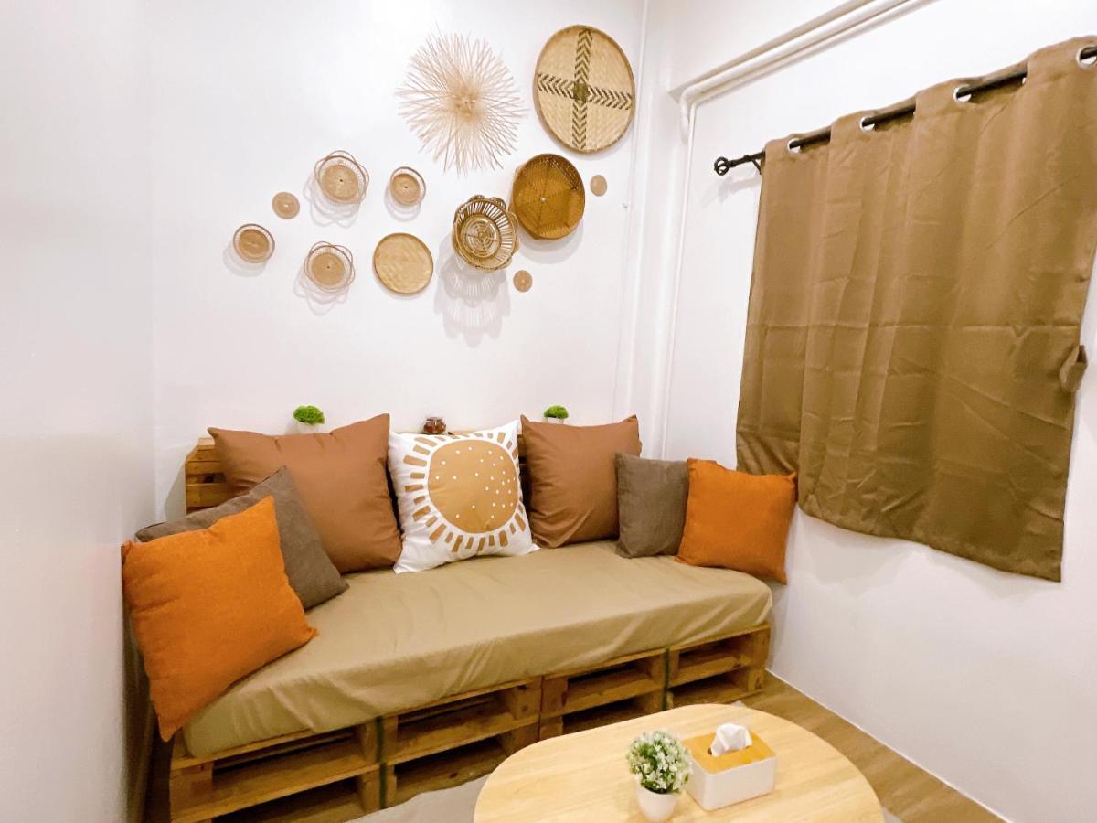 Lively And Cozy Canal House ,Entire House Bangkok Buitenkant foto